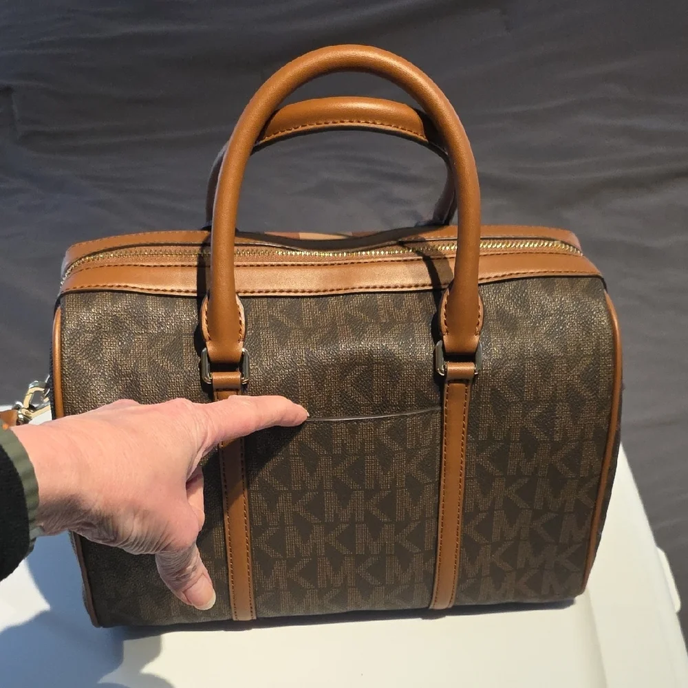 Michael Kors Brown and Tan Striped Satchel with Matching Wallet - Picture 7 of 15